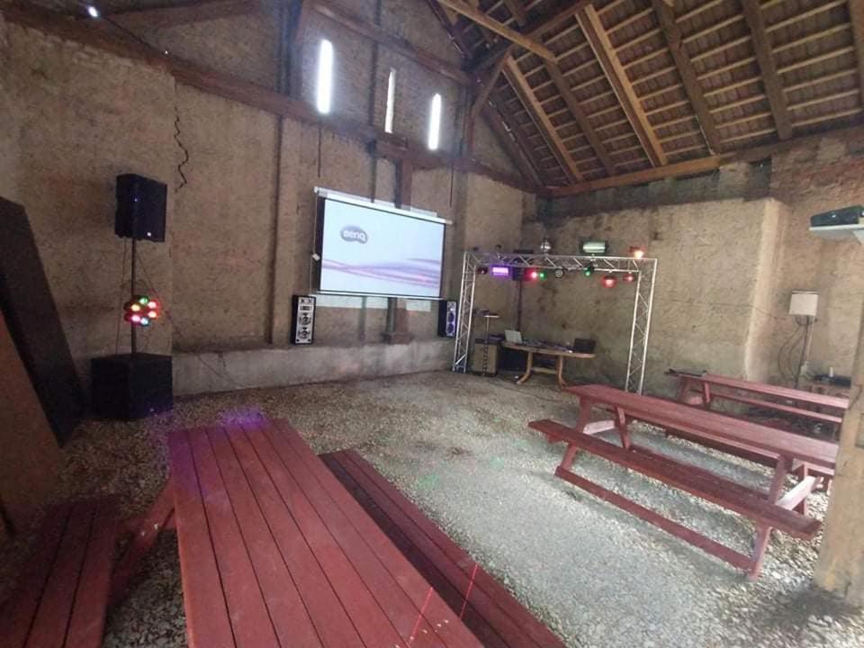 Pivovar Maly Janek - Restaurace, Penzion A Stany Jince Exterior foto
